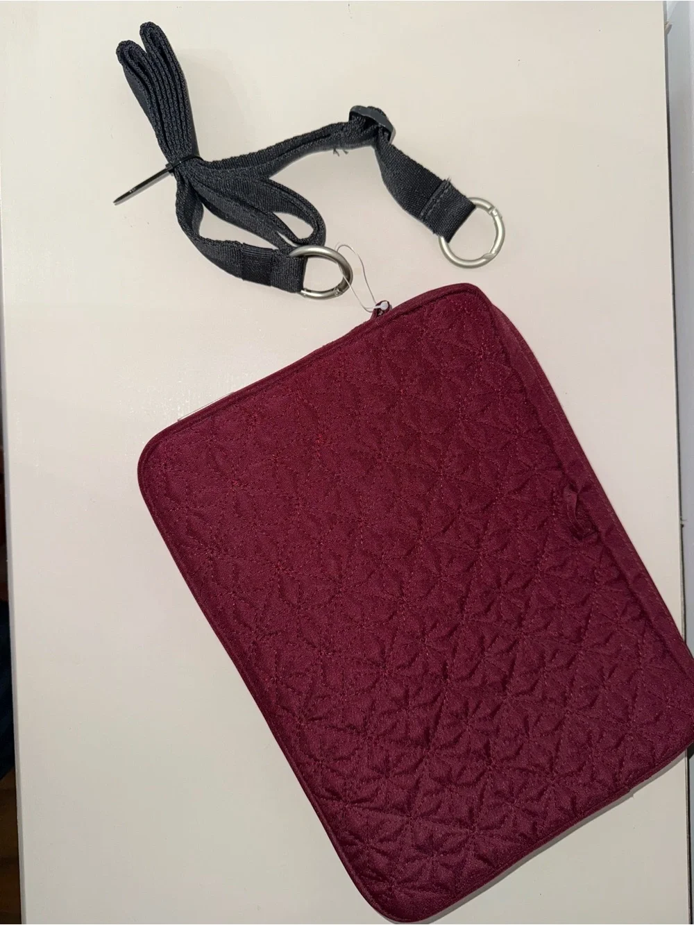 belkin Quilted Wine Red Laptop Sleeve